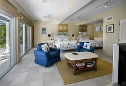 The Beach House at Secret Harbor - Image 4