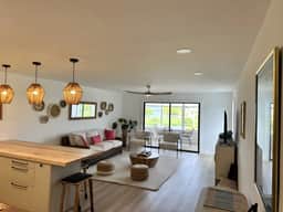 Crystal Cove B16 - Image 2