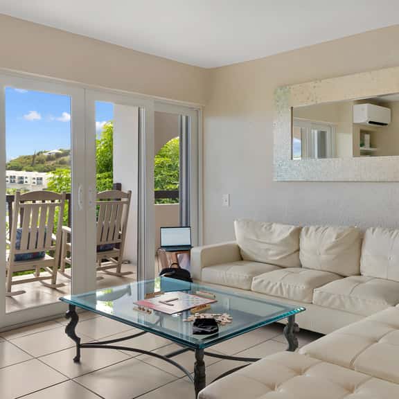Cowpet Bay Escape (21TaraWay) - Image 1