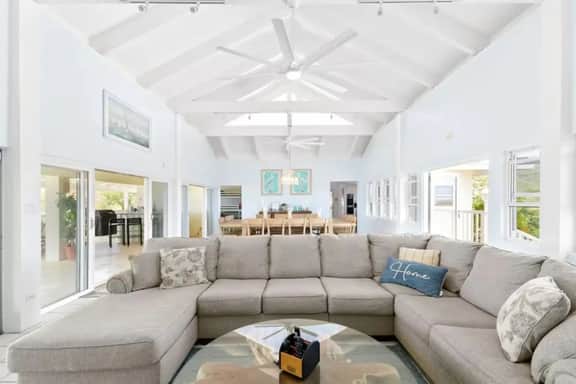 Isla Vista Estate - 4BR - Image 3